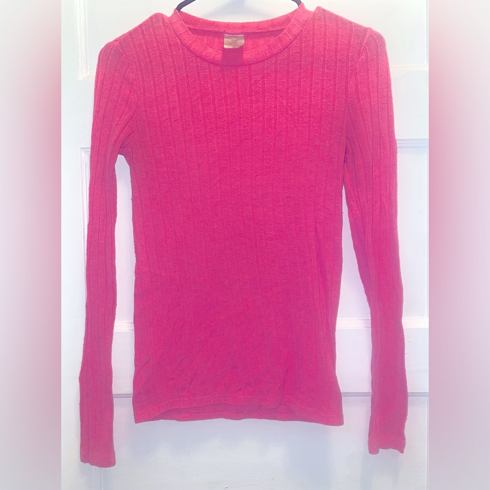 Size small pink women’s long sleeve